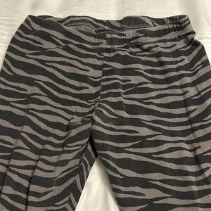 Victoria’s Secret brand moda international leggings.